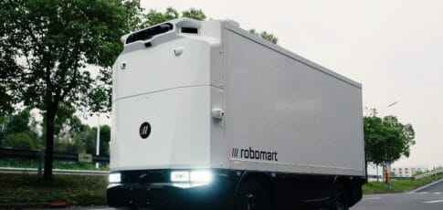 This new delivery robot will bring the entire grocery store to you