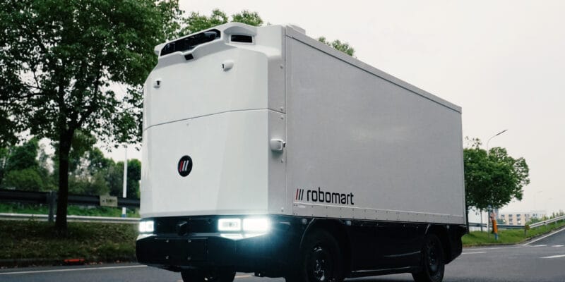 This new delivery robot will bring the entire grocery store to you 20 This new delivery robot will bring the entire grocery store to you