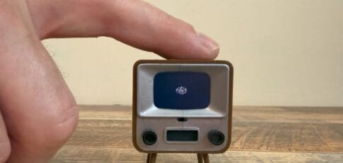 video player looks like a 1-inch tv