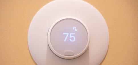 Google Home app now fully supports older Nest thermostats with scheduling
