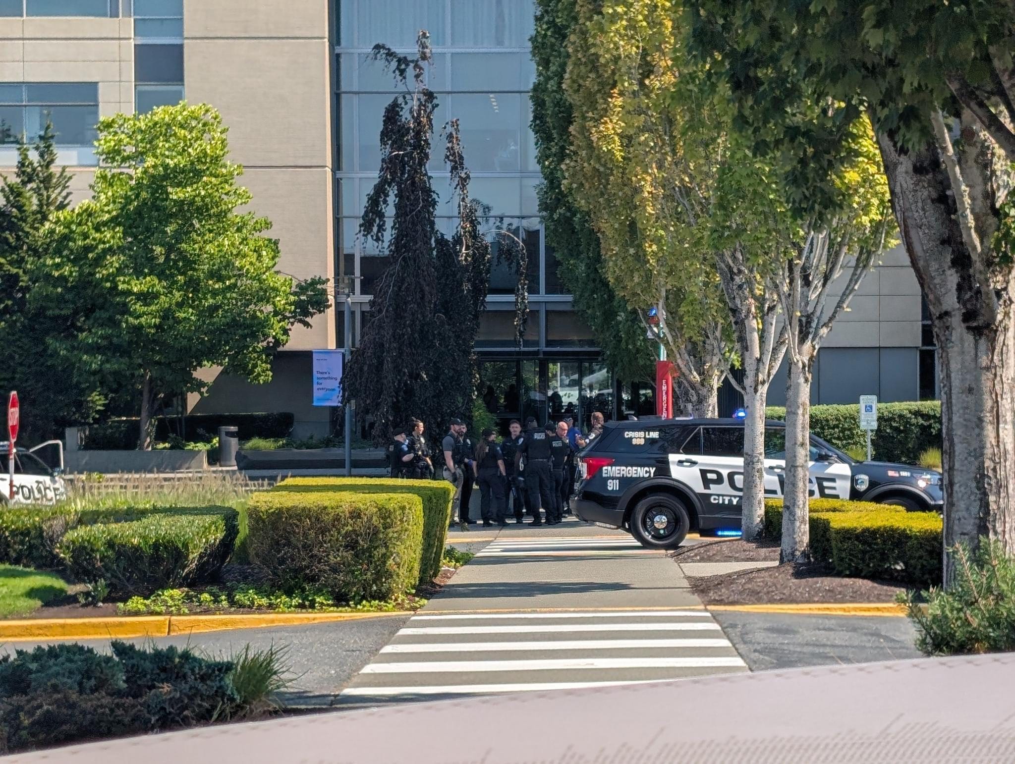 microsoft locks down a building after protesters