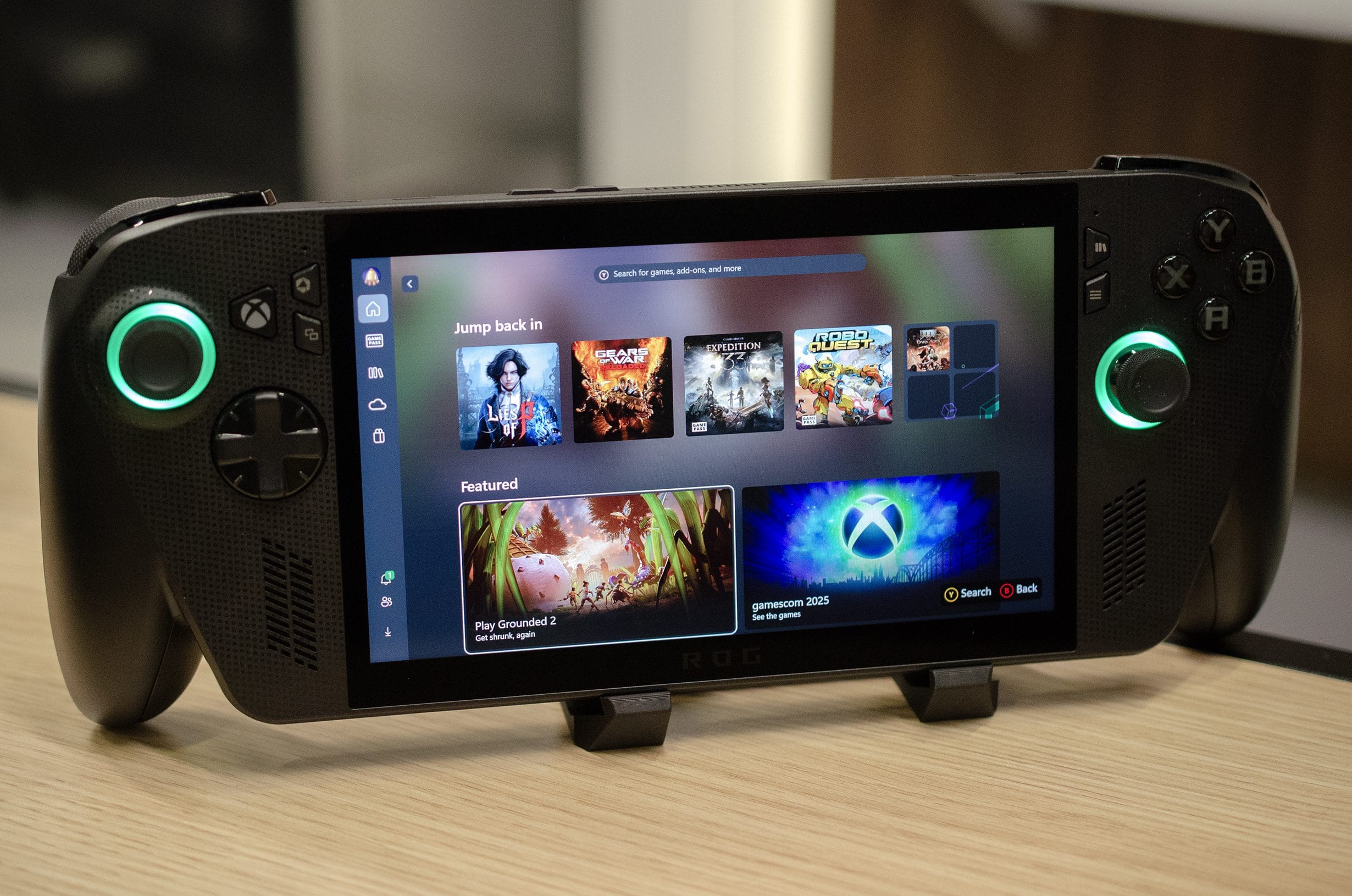 Microsoft and Asus’ new Xbox Ally handhelds launch on October 16th