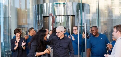 apple execs celebrate iphone 17 iphone air