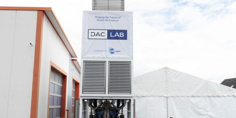 daclab says it can remove co2 using