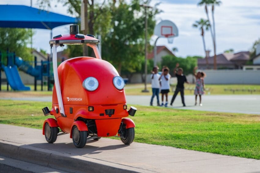 doordash unveils dot its autonomous robot built