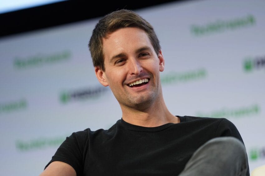snap breaks into startup squads as ad