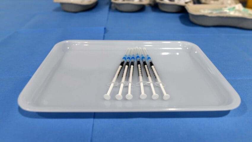 pfizer says this season s covid shot