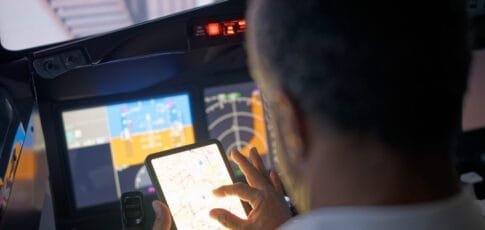 get off the ipad warns air traffic