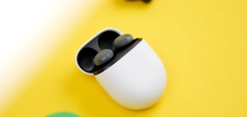 google starts rolling out big pixel buds