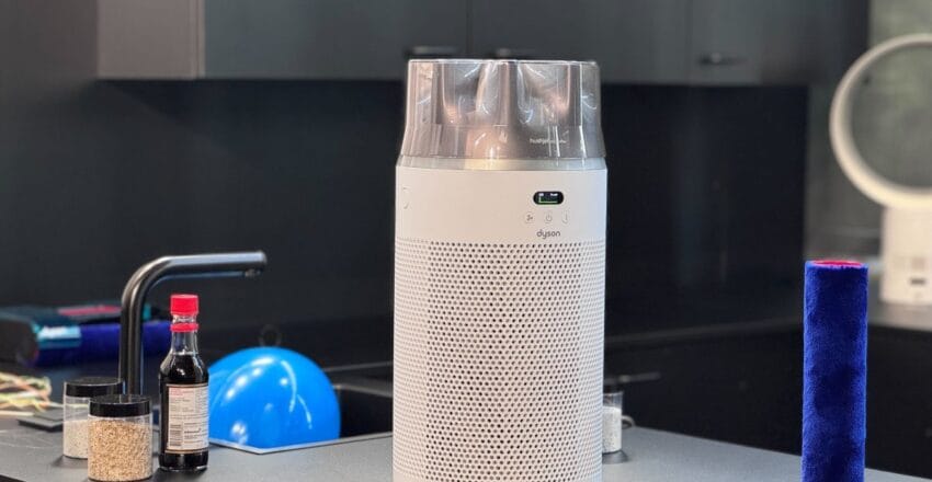 this dyson air purifier shoots out fresh