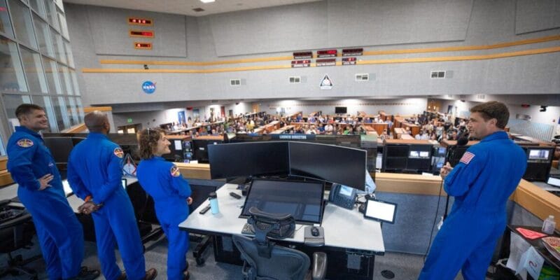 NASA targeting early February for Artemis II mission to the Moon 18 nasa targeting early february for artemis ii