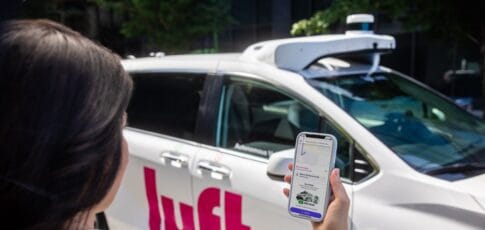 lyft and may mobility launch robotaxis in