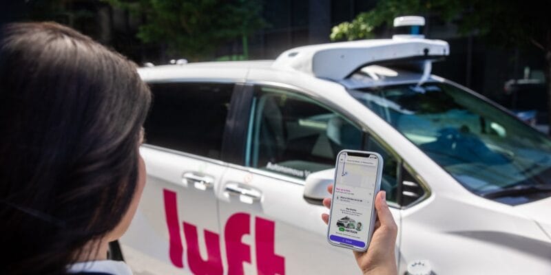Lyft and May Mobility launch robotaxis in Atlanta 1 lyft and may mobility launch robotaxis in