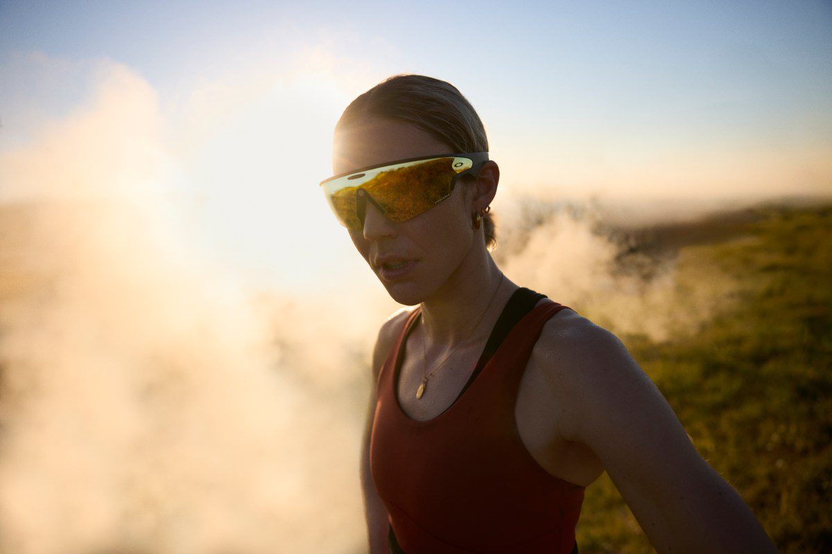 meta unveils its new oakley meta vanguard
