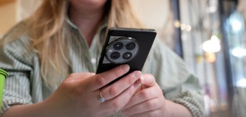 oneplus 12 gains official lineageos support