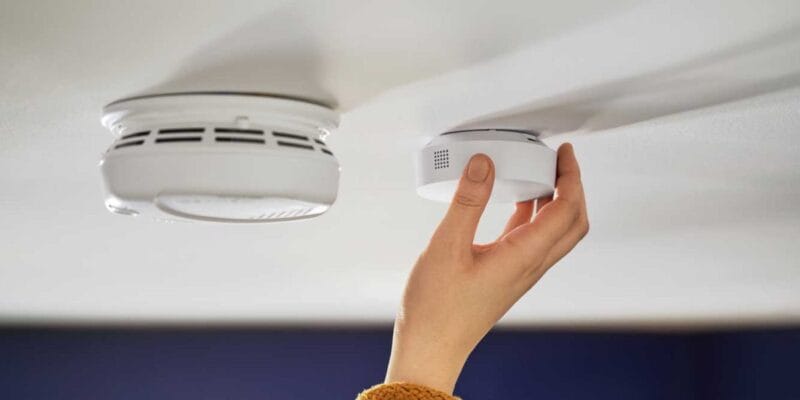 SimpliSafe’s dedicated ‘Alarm Listener’ takes notes from essential Google Nest feature 1 simplisafe s dedicated alarm listener takes notes