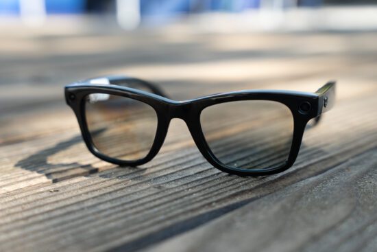meta s new ray-ban smart glasses have