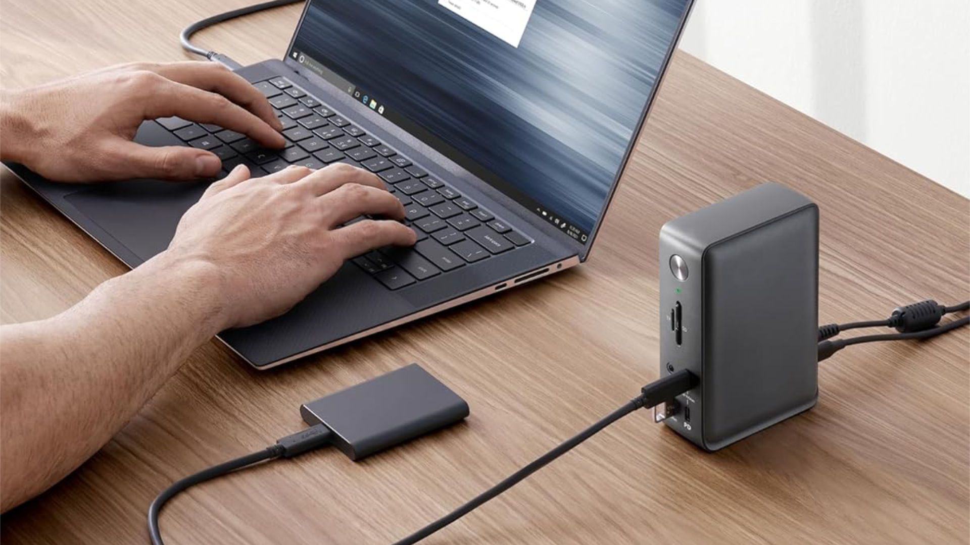 this anker docking station comes with 13