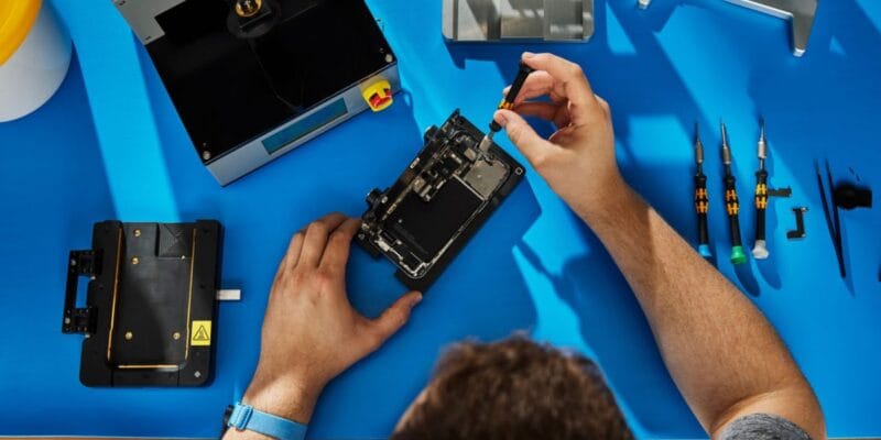 This is how much out-of-warranty repairs will cost for the new iPhones 5 this is how much out-of-warranty repairs will