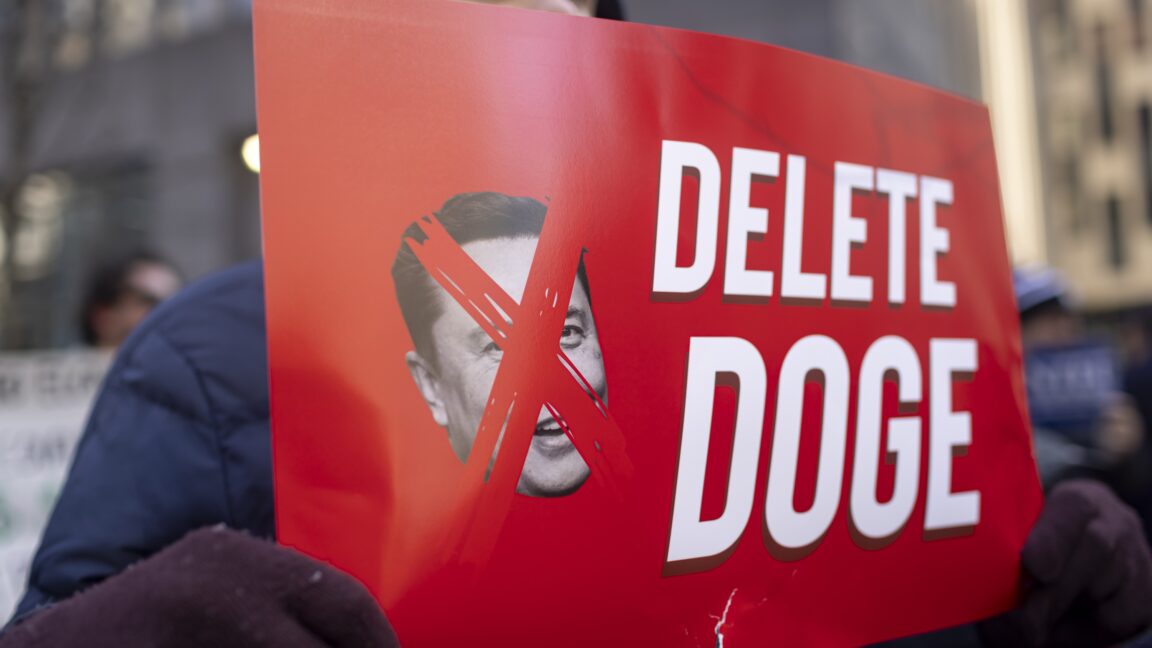 senate staff probes doge finds locked doors