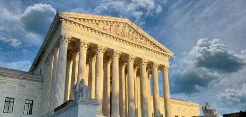 supreme court lets trump fire ftc democrat