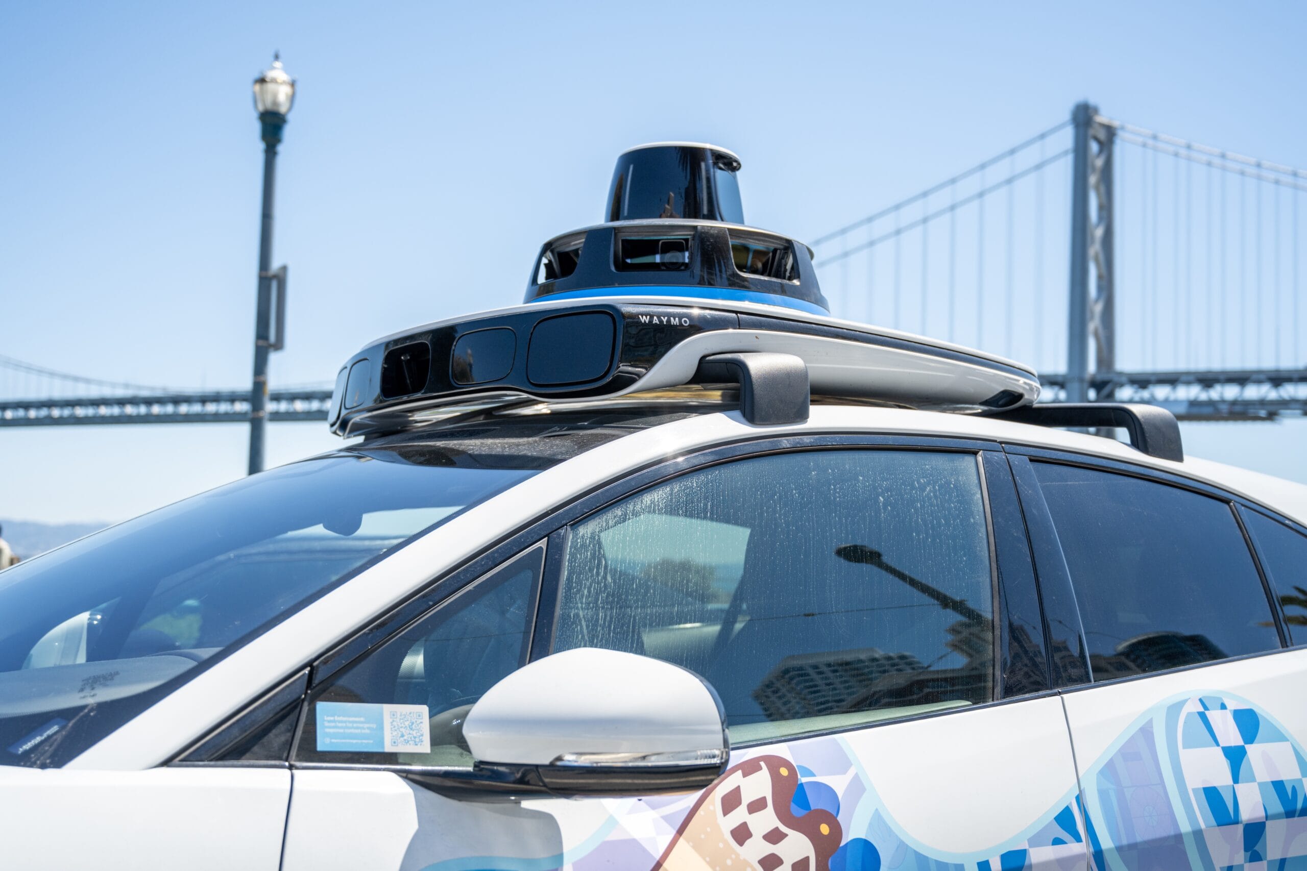 waymo gets green light for airport service