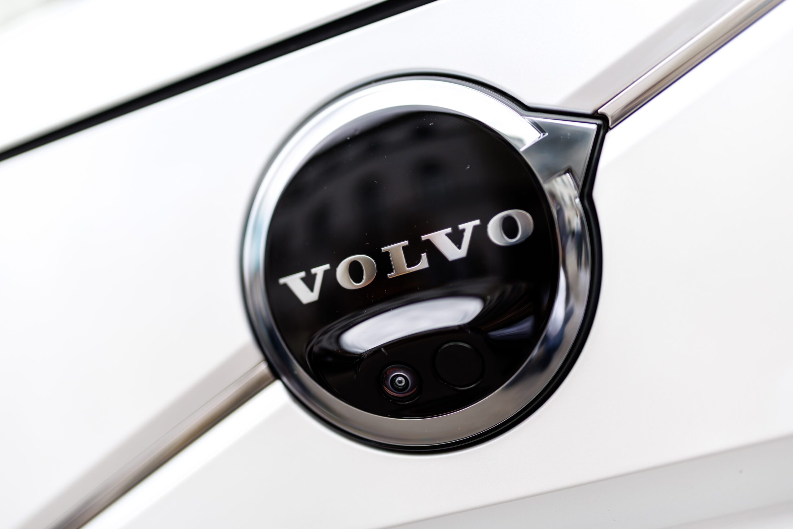 volvo s next-gen hybrids will be american-made