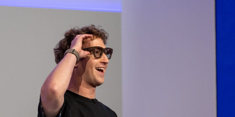 I know why Mark Zuckerberg risked live demo failure 8 i know why mark zuckerberg risked live
