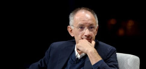 billionaire vc mike moritz slams new h-1b