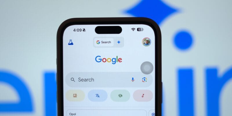 google rolls out ai-powered search live to