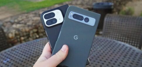 the pixel fold is now just 580