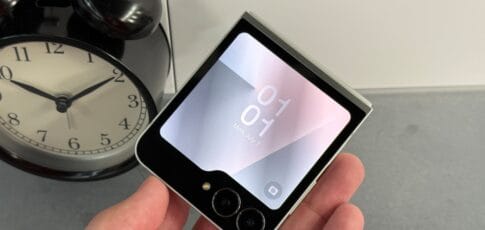 Tech News 8 the samsung galaxy z flip 7 fe