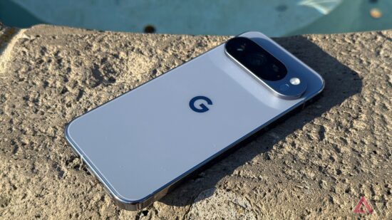 google opens android beta program to pixel