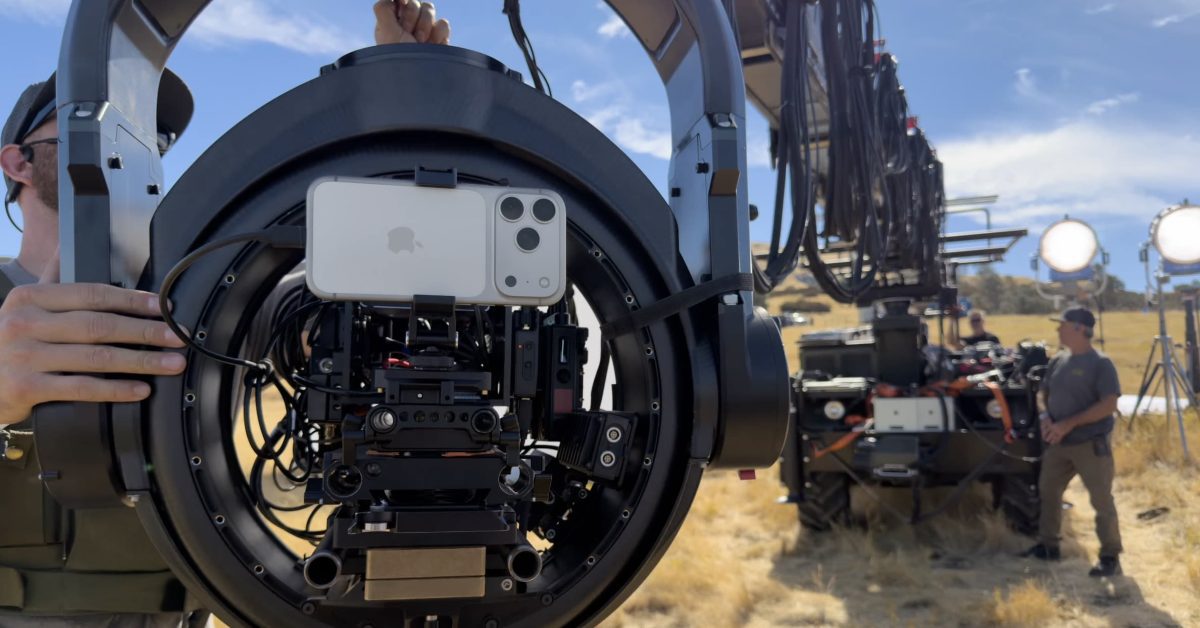 apple updates final cut pro and camera