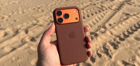 some iphone 17 users report wi-fi and