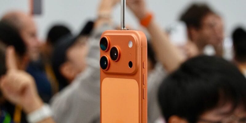 iPhone 17 pre-order shipping times start slipping to October 6 iphone 17 pre-order shipping times start slipping