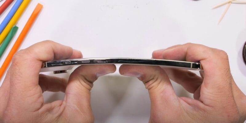 iPhone Air bend test affirms Apple’s claim of most durable iPhone ever, front glass scratch resistance also impresses 19 iphone air bend test affirms apple s