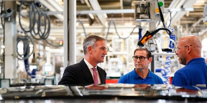 Jaguar Land Rover to pause production until next week – at least 6 jaguar land rover to pause production until