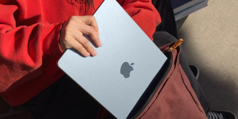 MacBook Air vs MacBook Pro: Which one makes the most sense to buy right now? 8 macbook air vs macbook pro which one