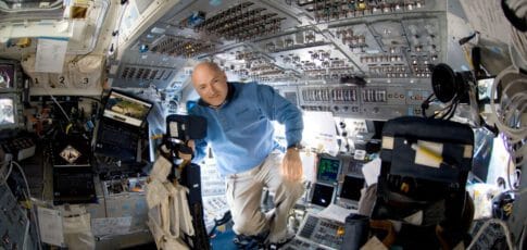 senators try to halt shuttle move saying