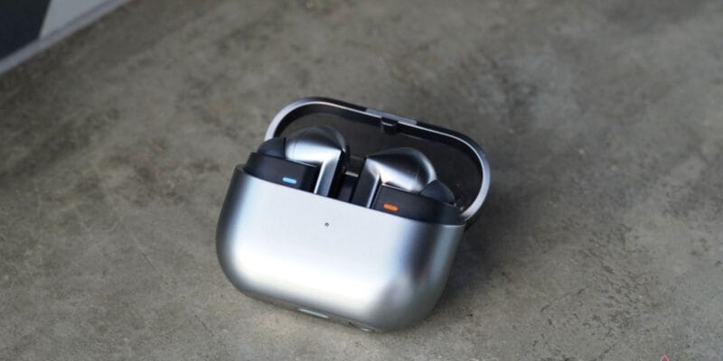 Samsung's Galaxy Buds 3 Pro are now 56% off 15 samsung s galaxy buds 3 pro are