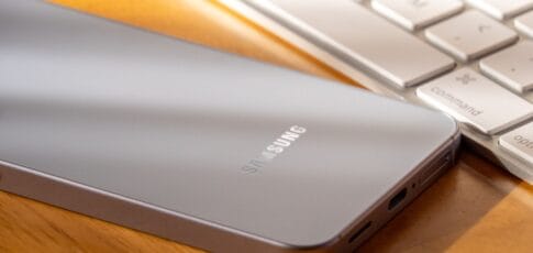 samsung galaxy s25 stable android 16 update