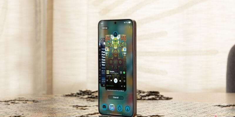 Experience the sleek design and powerful performance of the Samsung Galaxy S25, now available at an unbeatable price 7 experience the sleek design and powerful performance