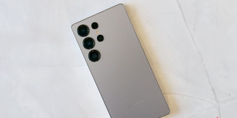 Samsung’s Ultra flagships struggle with telephoto image quality could continue until 2027 9 samsung s ultra flagships struggle with telephoto