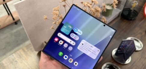 get your hands on the samsung galaxy