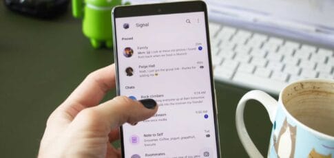 signal introduces secure backups