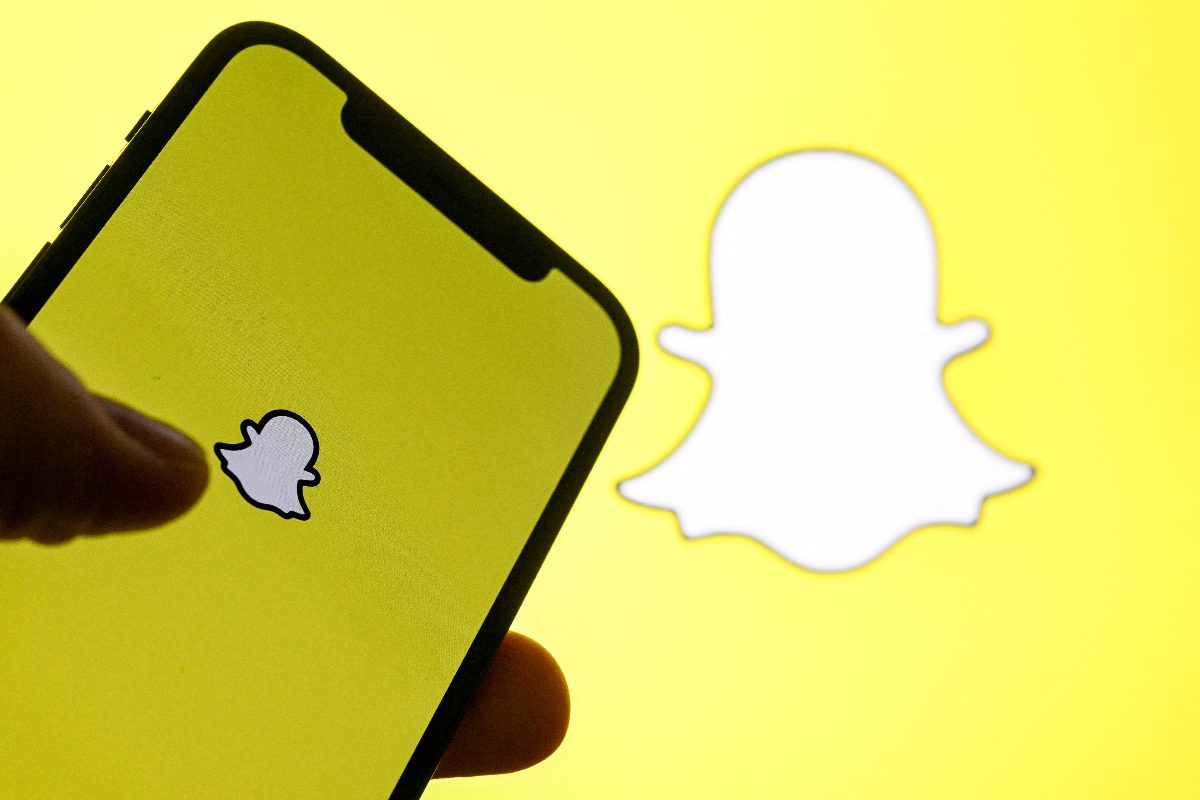 snapchat caps free memory storage launches paid