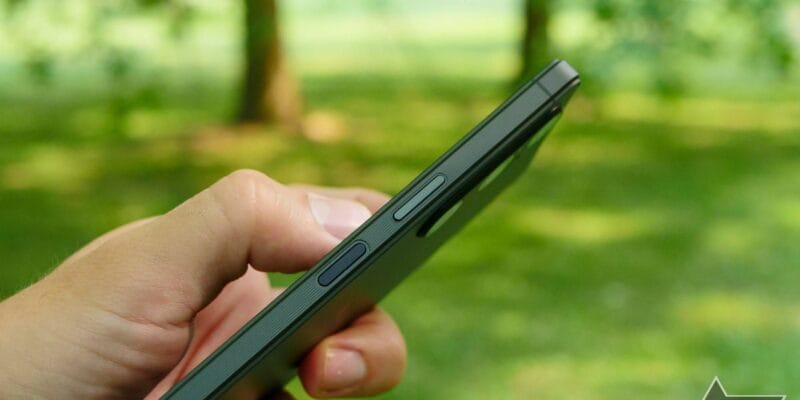 Sony's Xperia 10 VII leaks with a retro-style design, modest hardware 12 sony s xperia 10 vii leaks with
