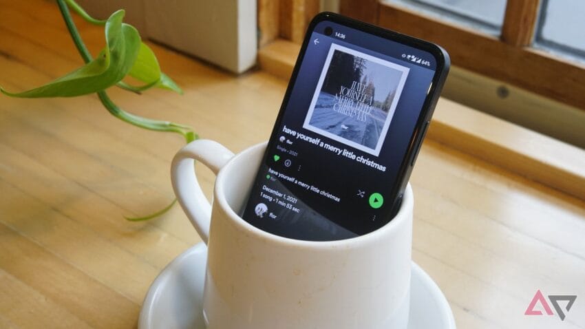 spotify free users can finally ditch shuffle