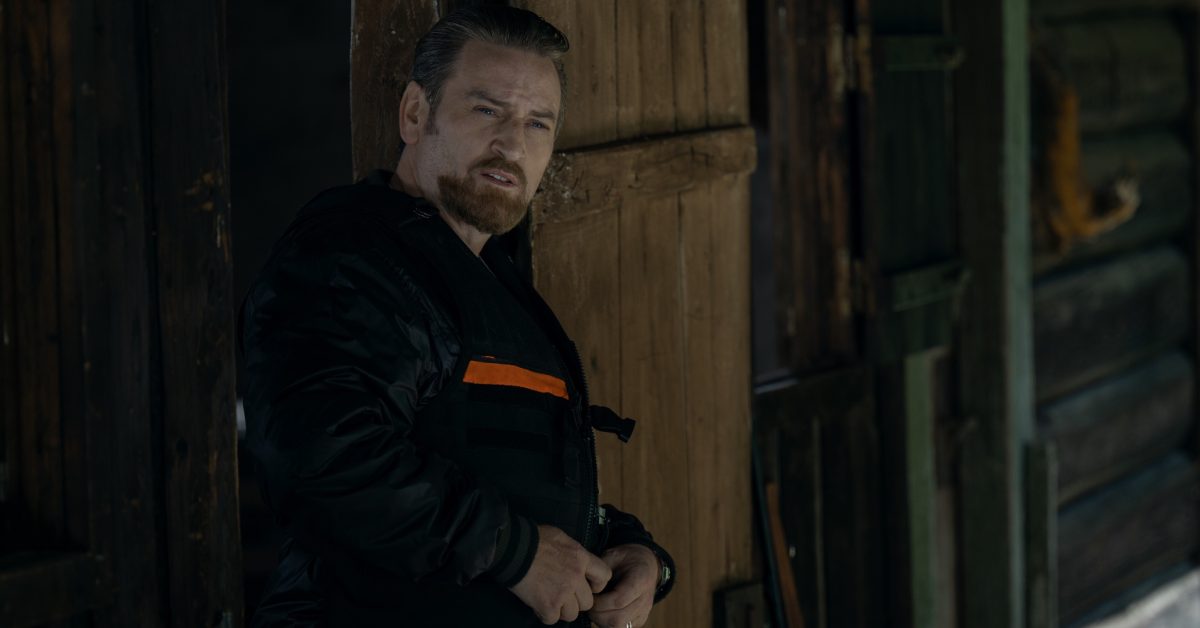 new apple tv thriller sees hunters get